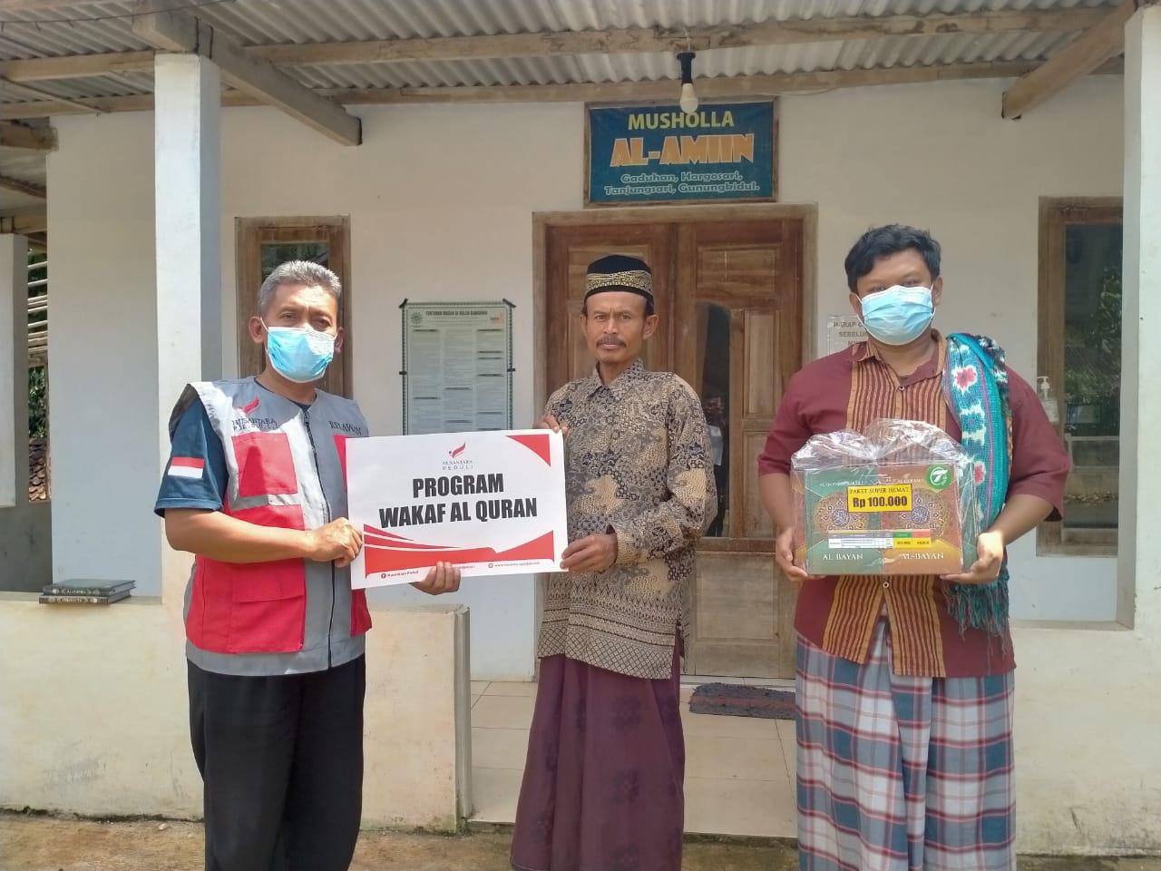 Nusantara Peduli Salurkan Wakaf Al Qur'an di Tanjungsari,, Gunungkidul