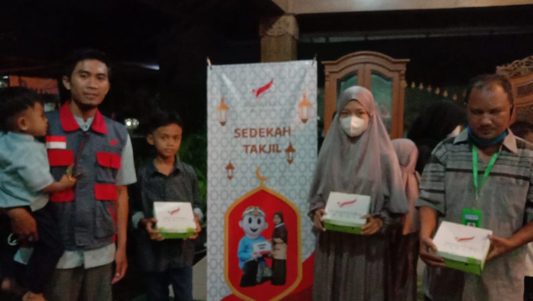 NUSANTARA PEDULI Buka Puasa Bersama Anak Yatim